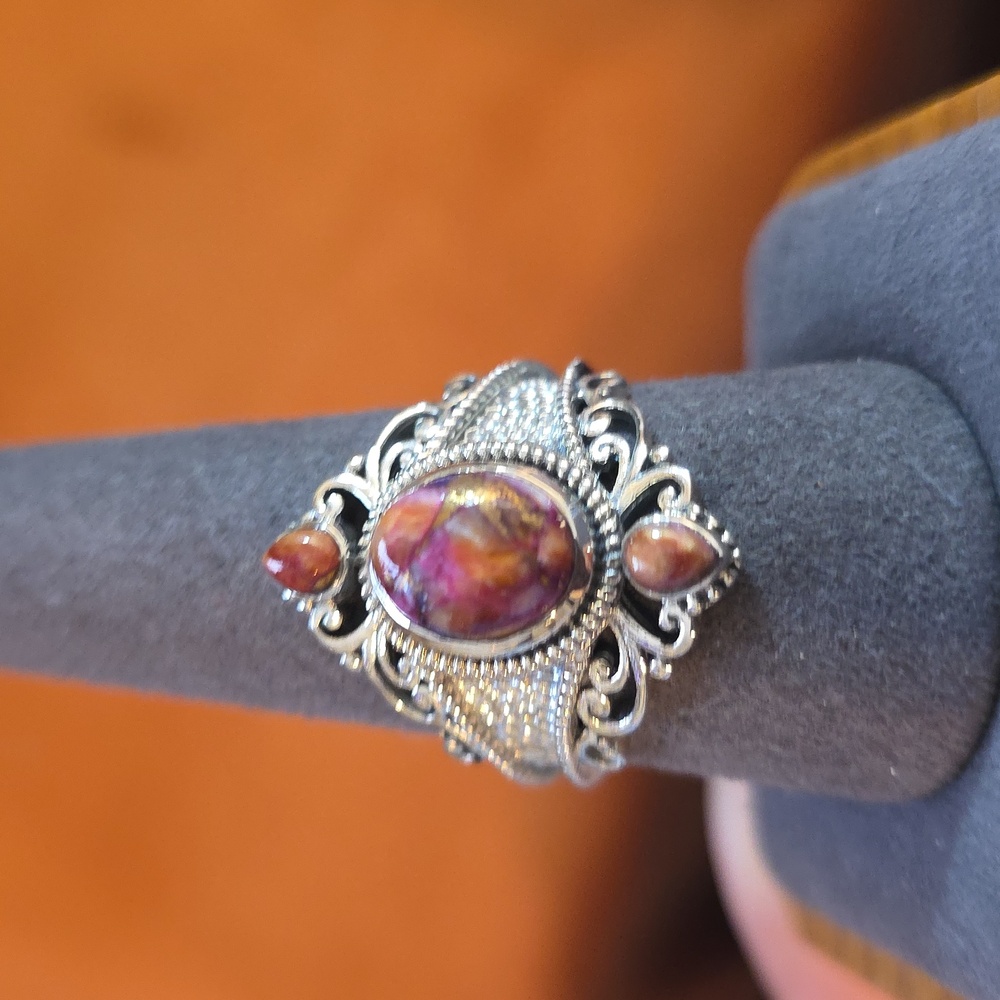 Vintage Silver Ring with Marbled Red Stone - Picture 4 of 7